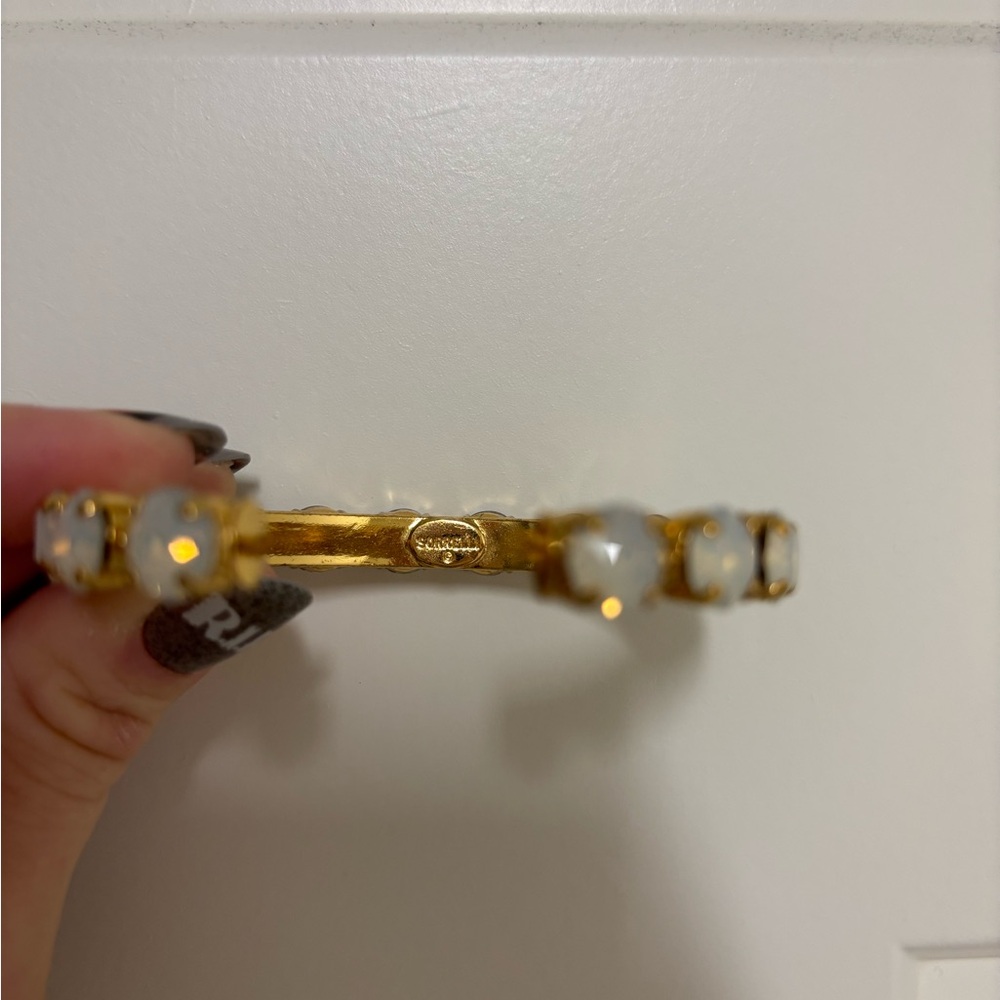 Sorrelli Riveting Romance gold and opal cuff bracelet - Picture 4 of 5